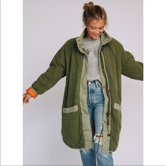 Free People Puffed Out Reversible Dolman Jacket - Picture 4 of 16